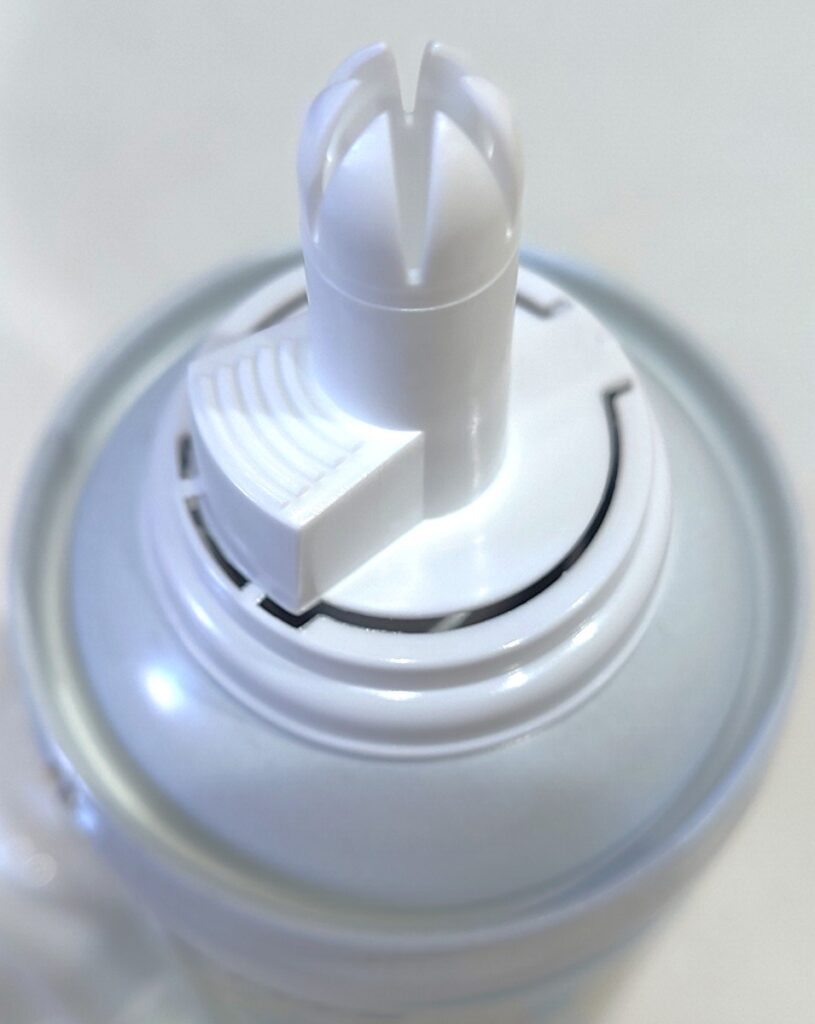 業務スーパー スプレーホイップクリーム ノズル形状