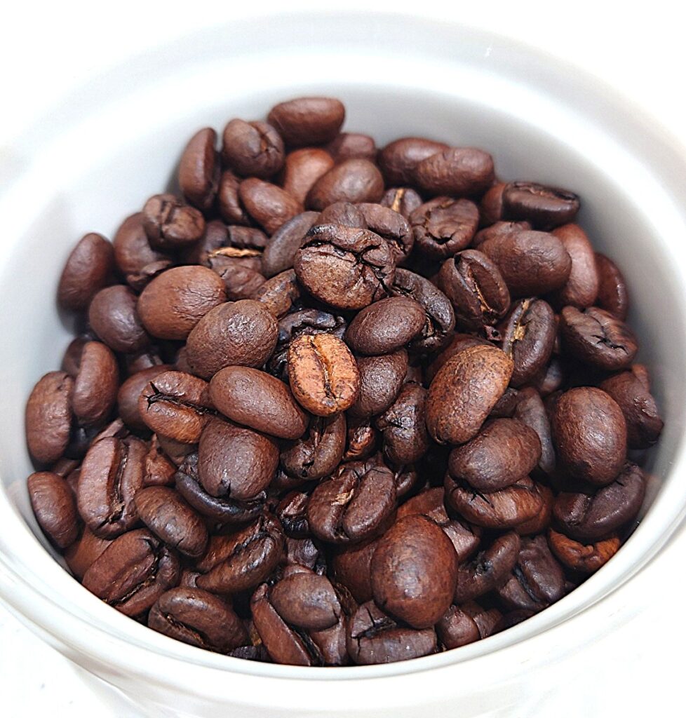 業務スーパー ラグジュアリッチ コーヒー豆 モカ 中身