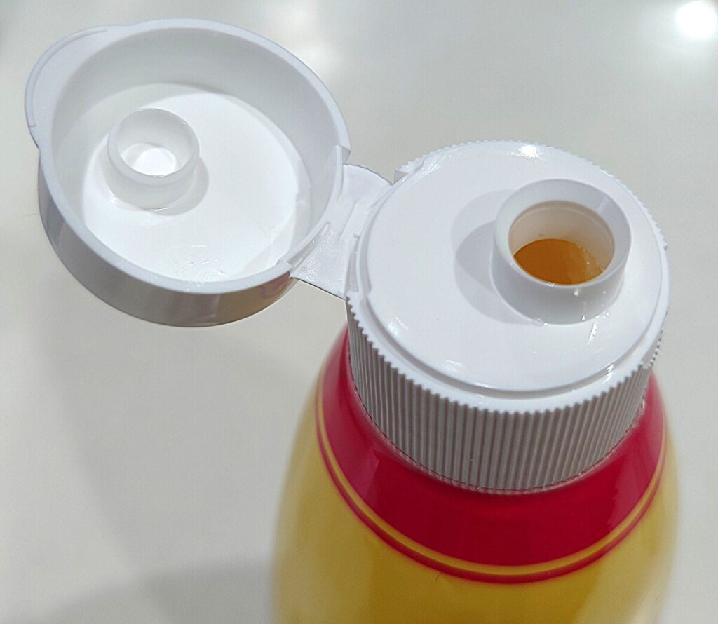 業務スーパー 調味料 おろしにんにく ノズル形状