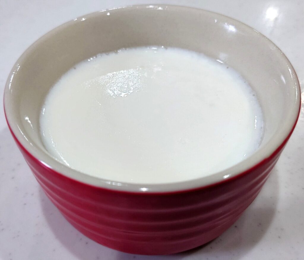 業務スーパー 牛乳パックスイーツ 杏仁豆腐 レンチン600W・1分