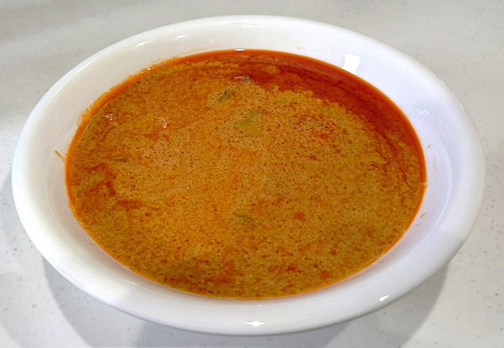 業務スーパー レッドカレー 中身を取り出したところ。