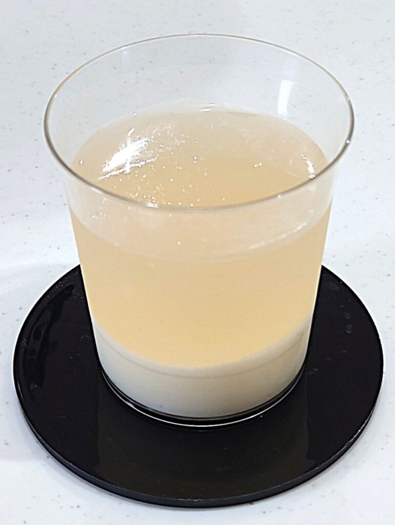 業務スーパー 牛乳パックスイーツ 白桃ゼリー 白桃レアチーズ